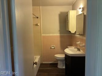 Photo 3 of 7 residential for sale in Chesapeake virginia Photo 3 of 7 residential for sale in Chesapeake virginia