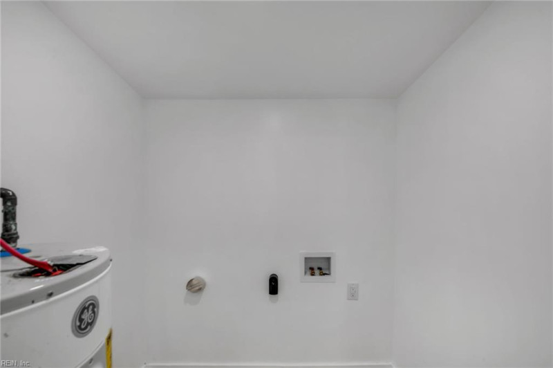Photo 18 of 32 residential for sale in Hampton virginia
