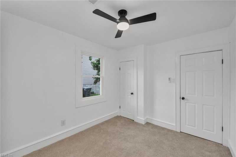 Photo 29 of 32 residential for sale in Hampton virginia