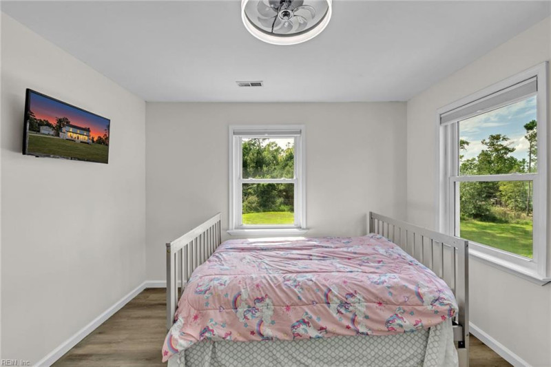 Photo 38 of 42 residential for sale in York County virginia