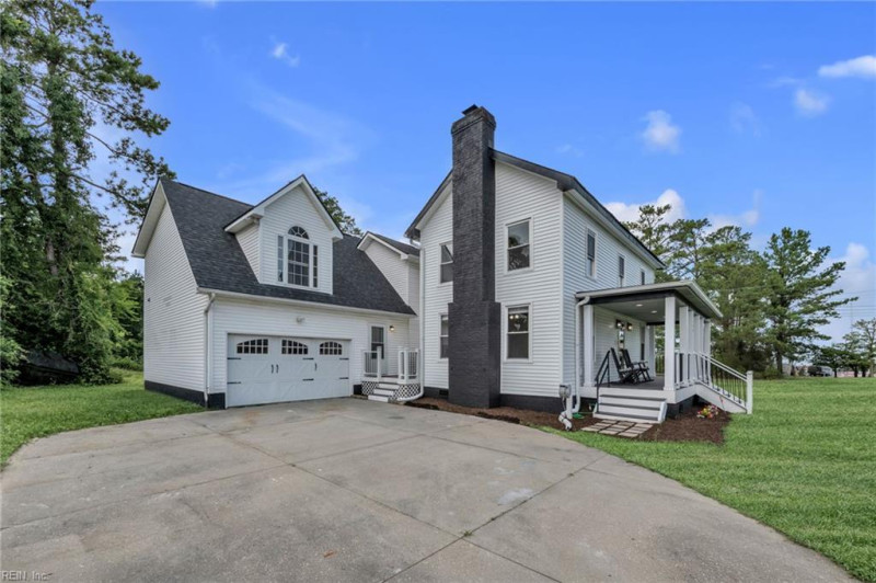 Photo 41 of 42 residential for sale in York County virginia