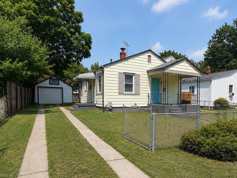 Photo 1 of 10 residential for sale in Norfolk virginia