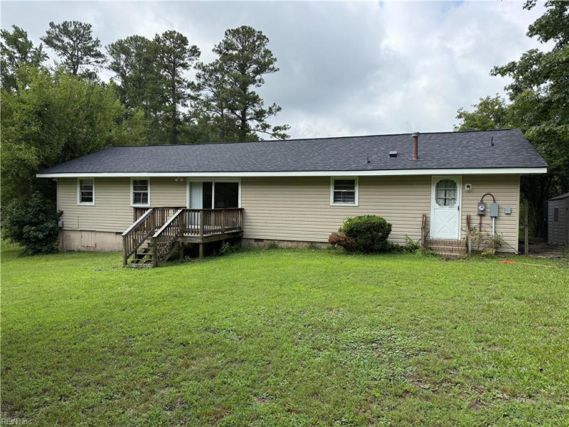 Photo 4 of 6 residential for sale in York County virginia Photo 4 of 6 residential for sale in York County virginia