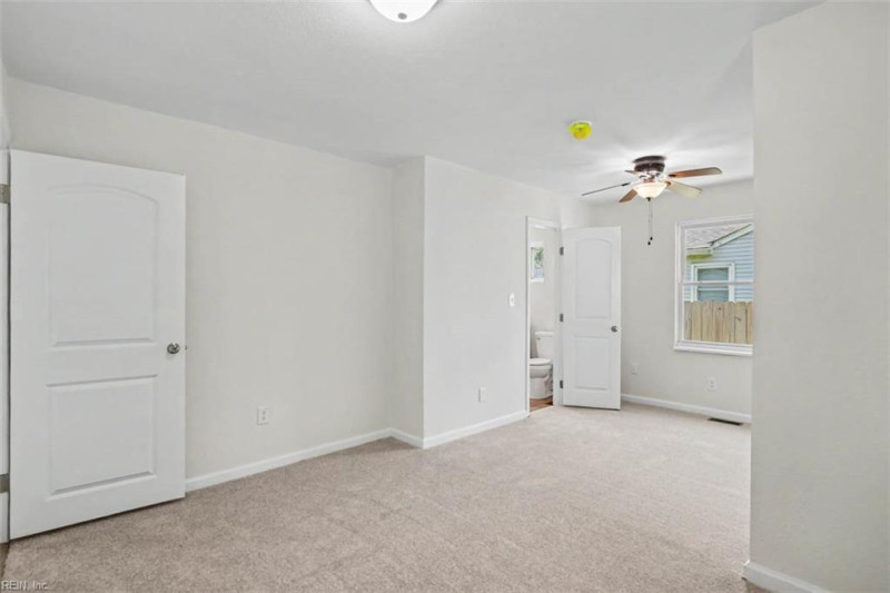 Photo 29 of 36 residential for sale in Hampton virginia