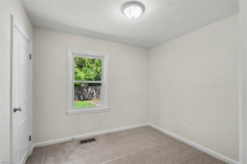 Photo 32 of 36 residential for sale in Hampton virginia