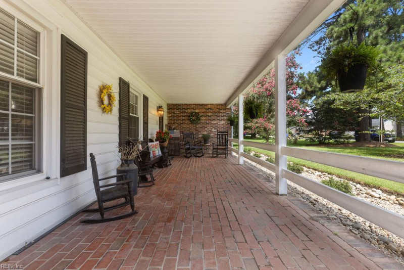 Photo 2 of 34 residential for sale in Franklin virginia