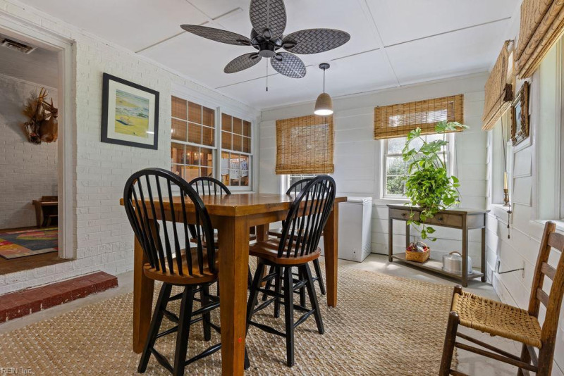Photo 27 of 34 residential for sale in Franklin virginia