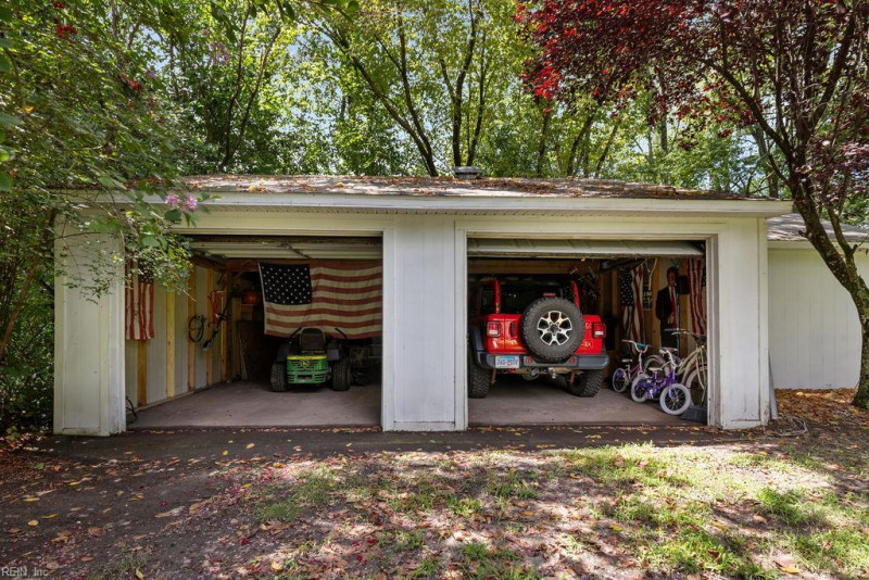 Photo 31 of 34 residential for sale in Franklin virginia