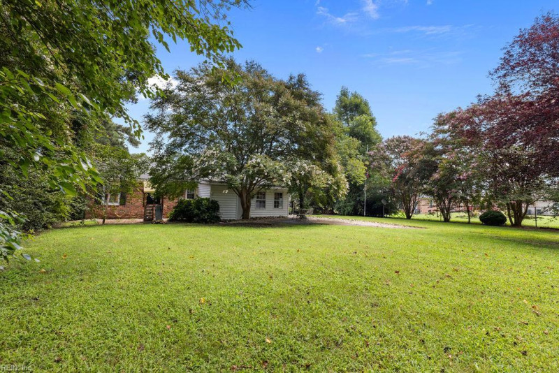 Photo 33 of 34 residential for sale in Franklin virginia