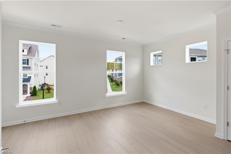 Photo 13 of 25 residential for sale in Newport News virginia
