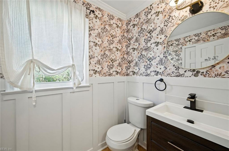Photo 21 of 36 residential for sale in Virginia Beach virginia