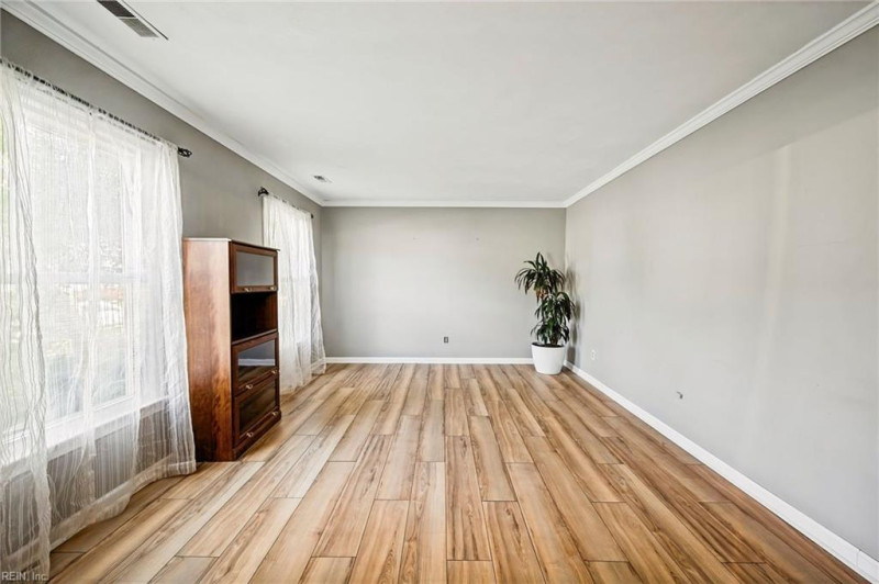 Photo 8 of 36 residential for sale in Virginia Beach virginia