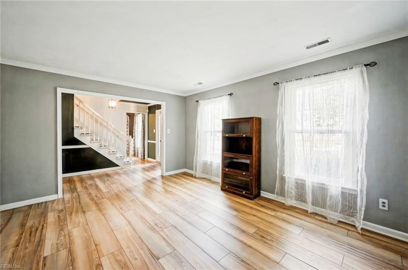 Photo 9 of 36 residential for sale in Virginia Beach virginia