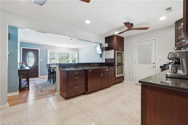 Photo 13 of 50 residential for sale in Chesapeake virginia Photo 13 of 50 residential for sale in Chesapeake virginia