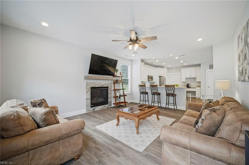 Photo 15 of 50 residential for sale in Virginia Beach virginia
