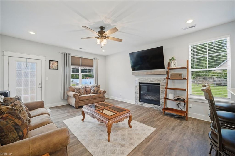 Photo 16 of 50 residential for sale in Virginia Beach virginia