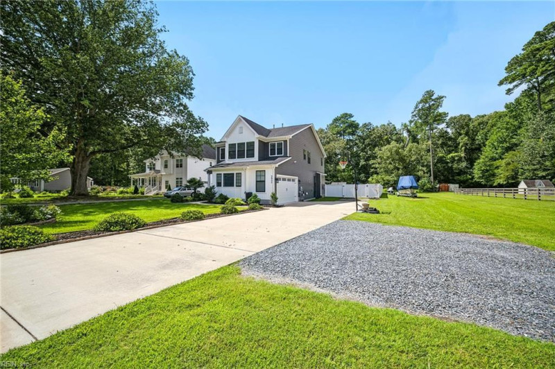 Photo 4 of 50 residential for sale in Virginia Beach virginia