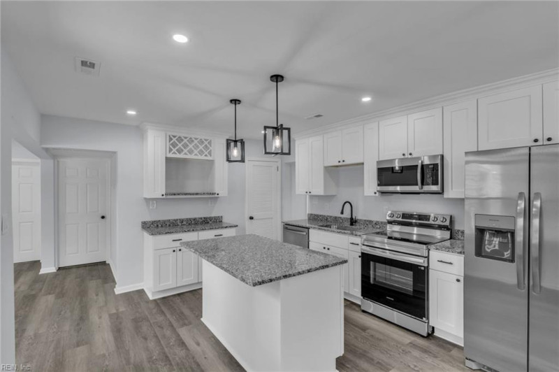 Photo 7 of 30 residential for sale in Chesapeake virginia Photo 7 of 30 residential for sale in Chesapeake virginia