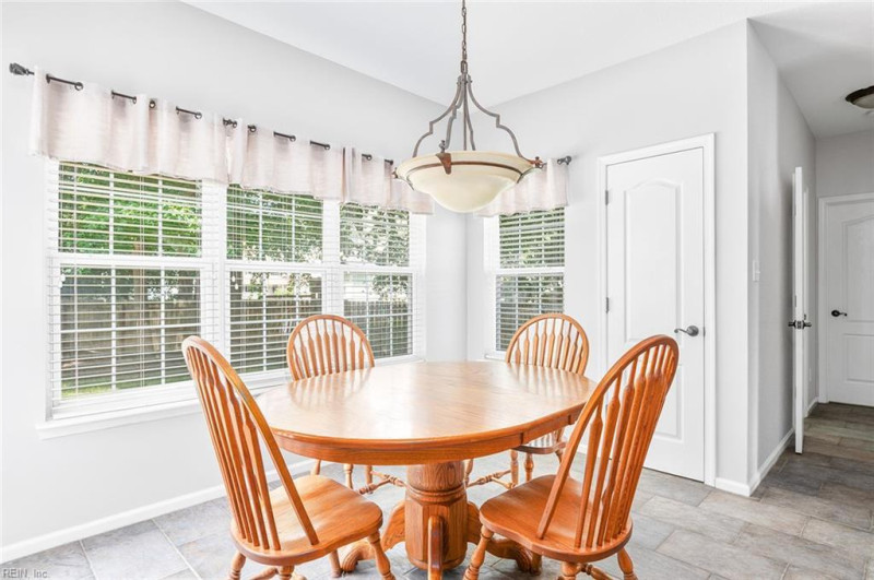Photo 21 of 50 residential for sale in Chesapeake virginia
