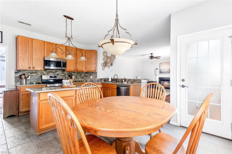 Photo 22 of 50 residential for sale in Chesapeake virginia