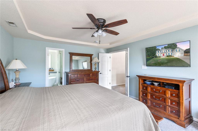 Photo 26 of 50 residential for sale in Chesapeake virginia