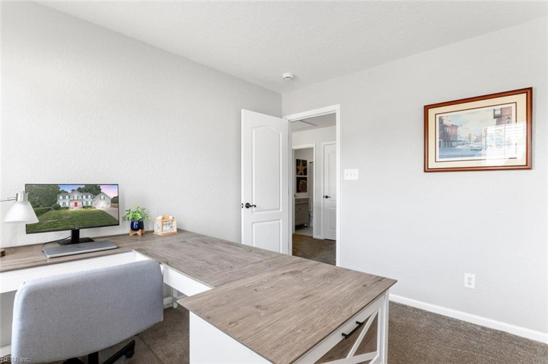 Photo 37 of 50 residential for sale in Chesapeake virginia