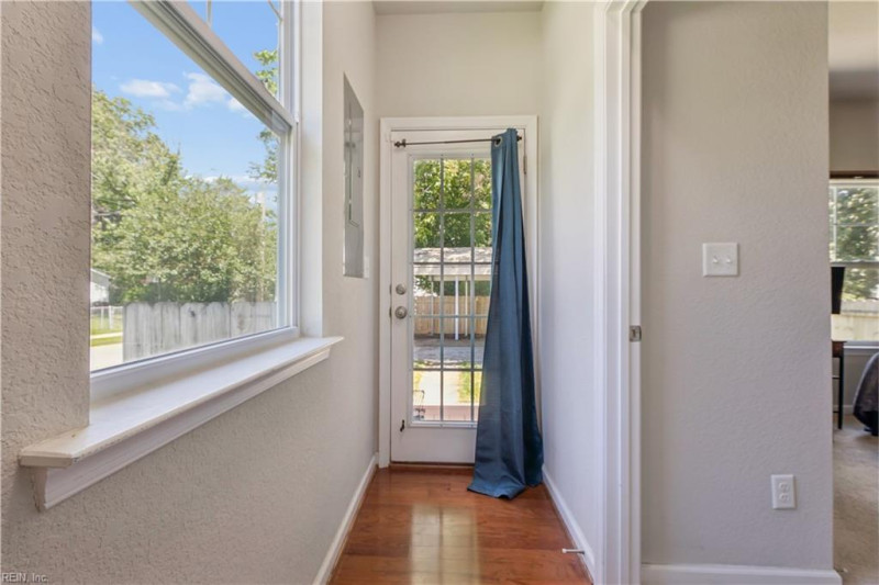 Photo 19 of 23 residential for sale in Norfolk virginia Photo 19 of 23 residential for sale in Norfolk virginia
