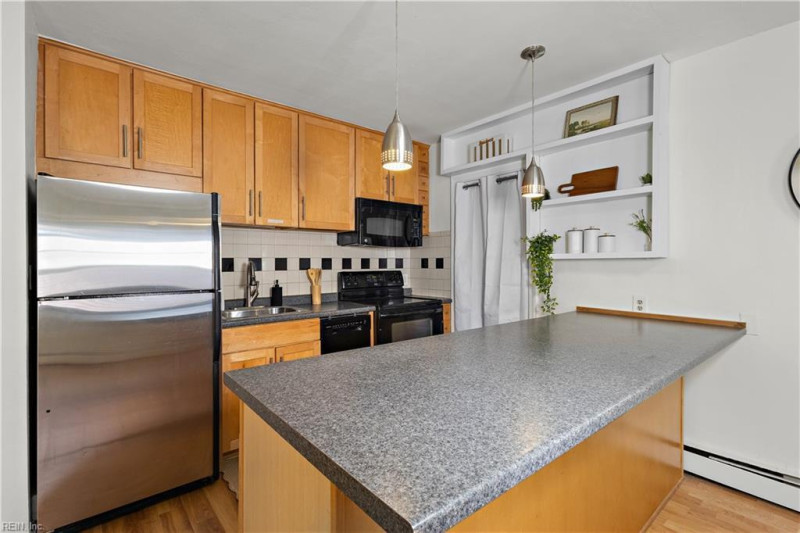 Photo 10 of 25 residential for sale in Norfolk virginia