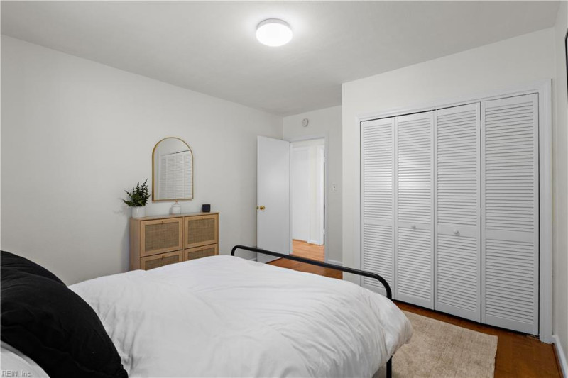 Photo 15 of 25 residential for sale in Norfolk virginia