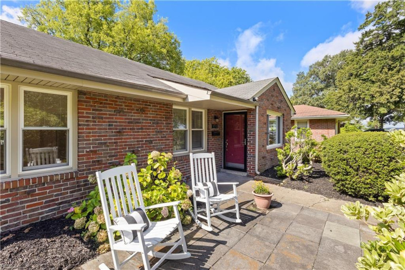 Photo 3 of 25 residential for sale in Norfolk virginia