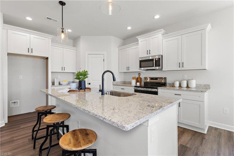 Photo 12 of 38 residential for sale in Suffolk virginia Photo 12 of 38 residential for sale in Suffolk virginia