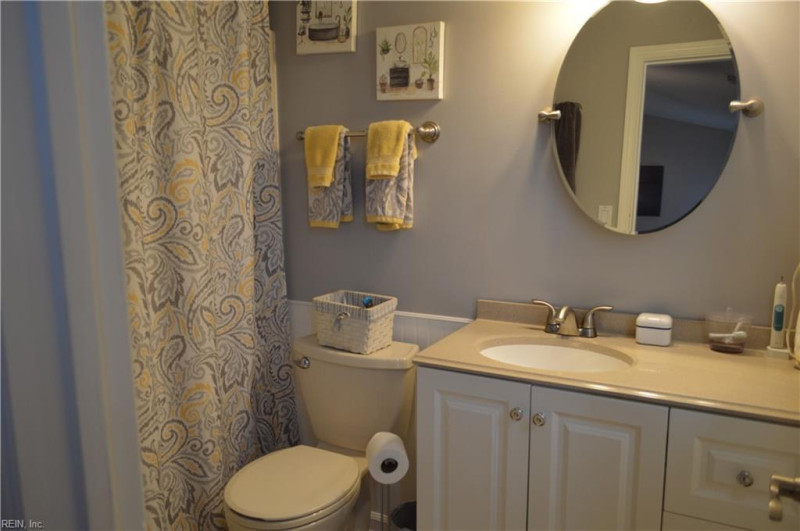 Photo 10 of 18 residential for sale in Chesapeake virginia Photo 10 of 18 residential for sale in Chesapeake virginia
