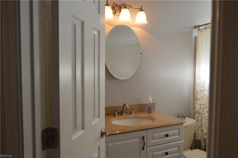 Photo 17 of 18 residential for sale in Chesapeake virginia Photo 17 of 18 residential for sale in Chesapeake virginia
