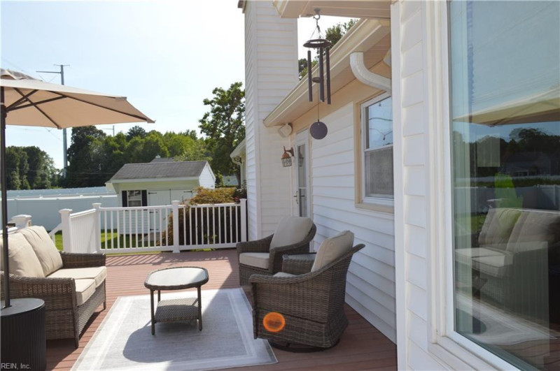 Photo 3 of 18 residential for sale in Chesapeake virginia Photo 3 of 18 residential for sale in Chesapeake virginia