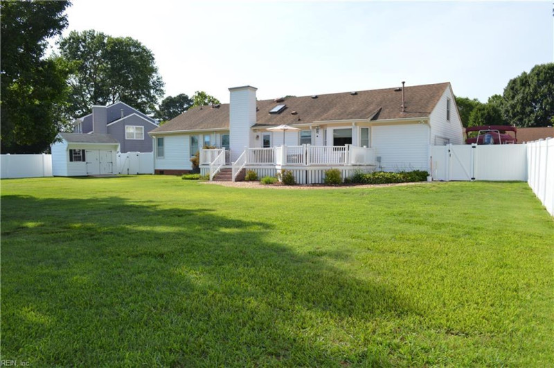 Photo 4 of 18 residential for sale in Chesapeake virginia Photo 4 of 18 residential for sale in Chesapeake virginia