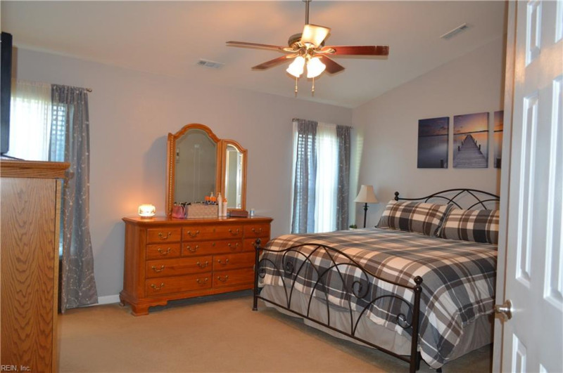 Photo 8 of 18 residential for sale in Chesapeake virginia Photo 8 of 18 residential for sale in Chesapeake virginia