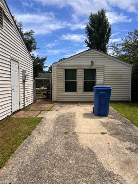 Photo 2 of 2 residential for sale in Chesapeake virginia Photo 2 of 2 residential for sale in Chesapeake virginia