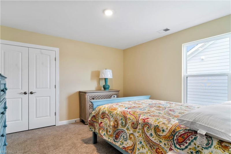 Photo 19 of 30 residential for sale in Chesapeake virginia