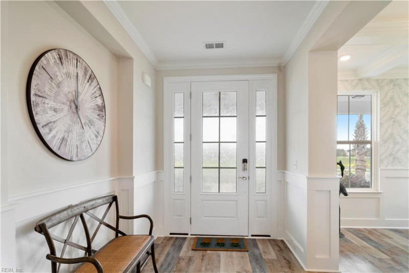 Photo 6 of 30 residential for sale in Chesapeake virginia