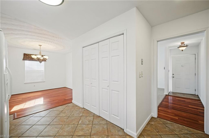 Photo 14 of 37 residential for sale in Chesapeake virginia Photo 14 of 37 residential for sale in Chesapeake virginia