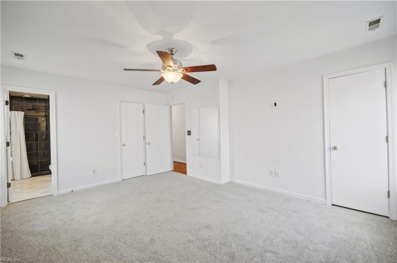 Photo 18 of 37 residential for sale in Chesapeake virginia Photo 18 of 37 residential for sale in Chesapeake virginia