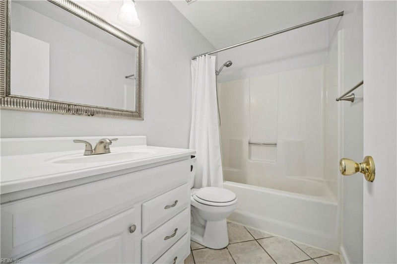 Photo 25 of 37 residential for sale in Chesapeake virginia Photo 25 of 37 residential for sale in Chesapeake virginia