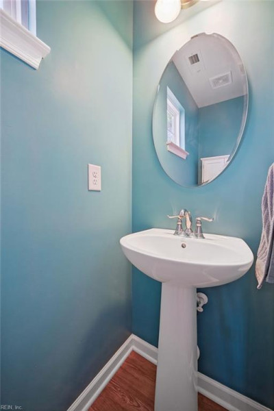 Photo 12 of 28 residential for sale in Virginia Beach virginia