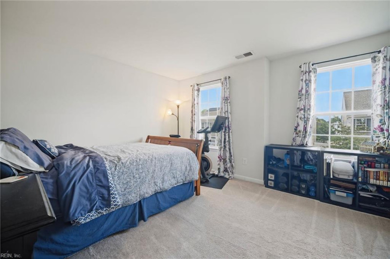 Photo 15 of 28 residential for sale in Virginia Beach virginia