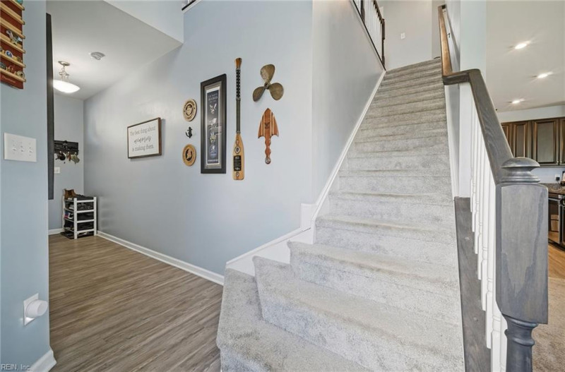 Photo 3 of 28 residential for sale in Virginia Beach virginia