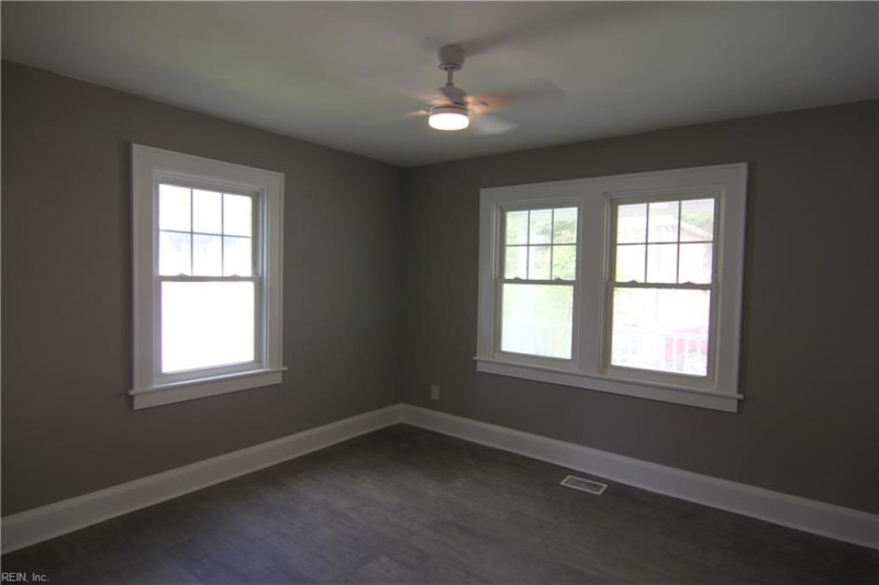 Photo 9 of 13 residential for sale in Portsmouth virginia Photo 9 of 13 residential for sale in Portsmouth virginia