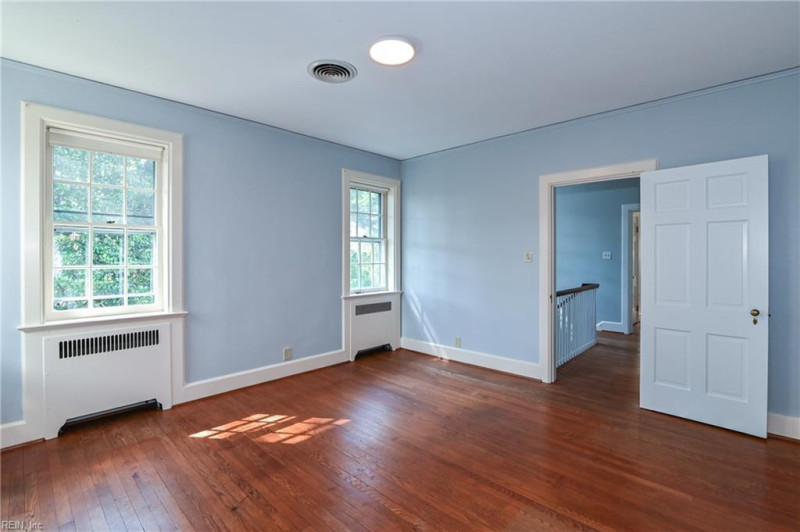Photo 35 of 48 residential for sale in Norfolk virginia Photo 35 of 48 residential for sale in Norfolk virginia