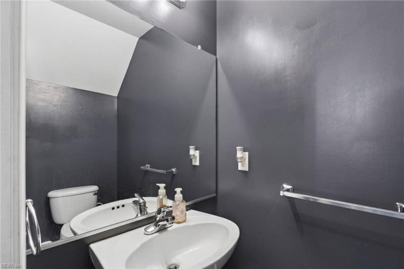 Photo 15 of 36 residential for sale in Norfolk virginia Photo 15 of 36 residential for sale in Norfolk virginia