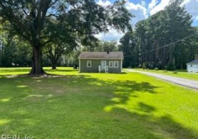 304 Centerville Turnpike, Chesapeake, VA 23320
