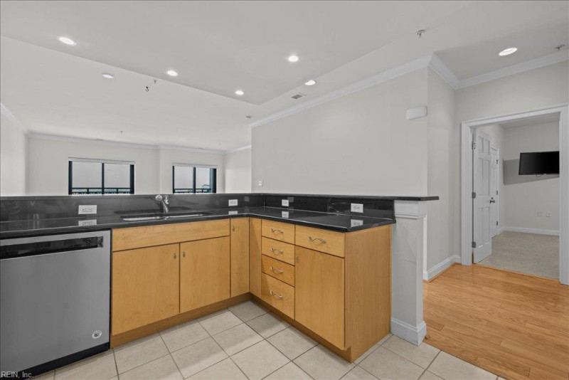 Photo 10 of 50 residential for sale in Norfolk virginia Photo 10 of 50 residential for sale in Norfolk virginia